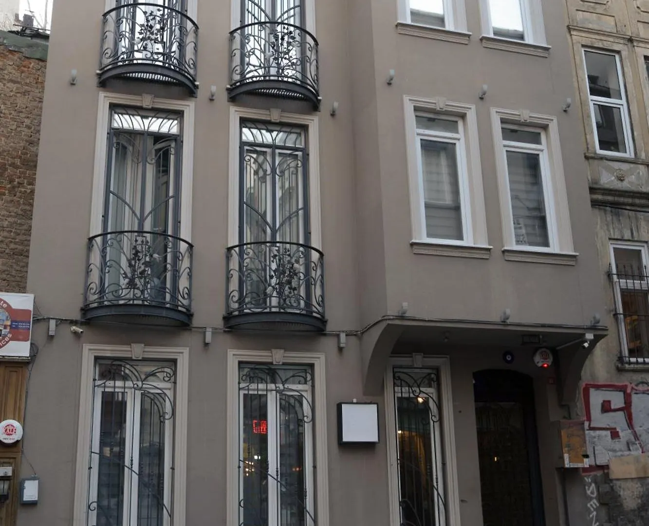 Bed & Breakfast November Hotel Istanbul Turkey