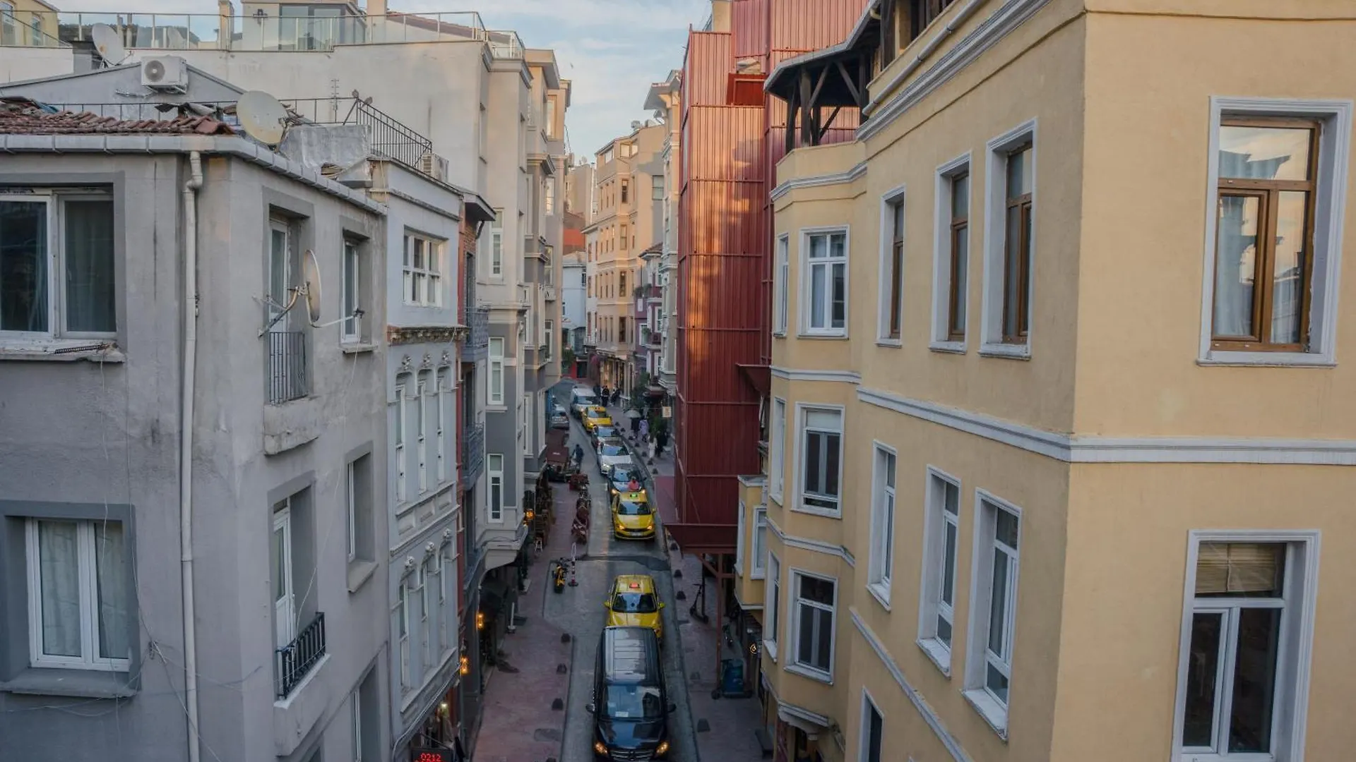 Bed & Breakfast November Hotel Istanbul Turkey